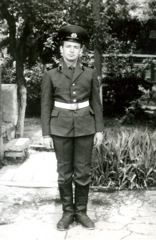 Složení vojenské přísahy. Kerč, 1988. Zdroj: Osobní archiv pamětníka (Cvi Hirš Blinder)